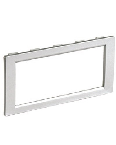 Рамка универсальная на 4 модуля, цвет белый DKC F00013 в Первоуральске Аксессуары для кабель-канала Pintop.ru