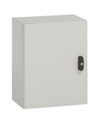 Щит навесной Legrand 035509 в Первоуральске Щиты электрические Pintop.ru