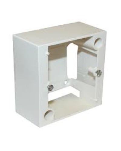 Коробка для накладного монтажа LEGRAND 055439 в Первоуральске Аксессуары для кабель-канала Pintop.ru