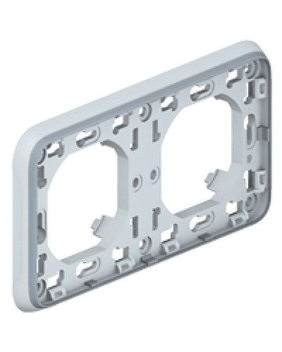 Рамка с суппортом для встроенного монтажа Plexo Legrand 069683 в Первоуральске Аксессуары для кабель-канала Pintop.ru