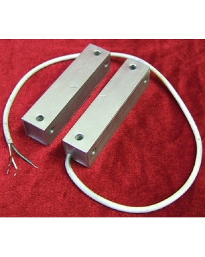 Извещатель охранный магнитоконтактный Магнито-Контакт ИО 102-26 исп.251 (металлорукав из нержавеющей стали) в Первоуральске Извещатели охранные Pintop.ru